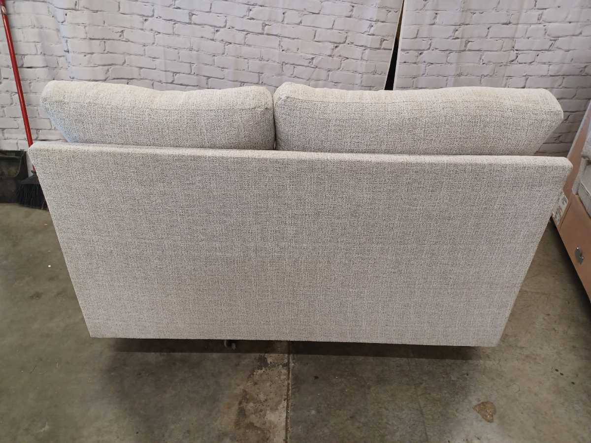 Larce-Exclusive 2 Piece Sectional with Chaise - Stone/Right Facing - Gallery Image 6